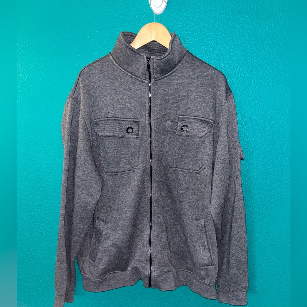 GLB men’s size 2 XL jacket with chest and arm pockets